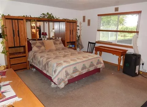 35 Orr Dr, Central Point, OR 97502 photo 13