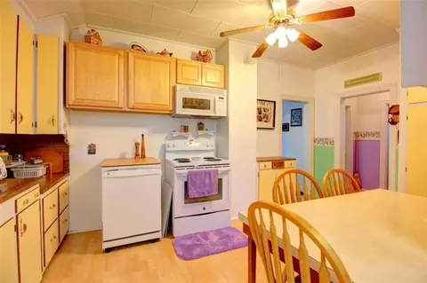 142 Loto St, Eagle Point, OR 97524 photo 9