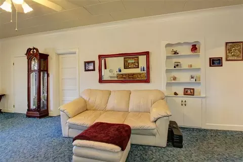142 Loto St, Eagle Point, OR 97524 photo 5
