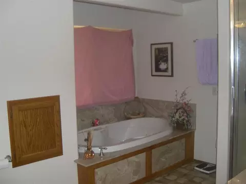 9237 Holland Loop, Cave Junction, OR 97523 photo 13