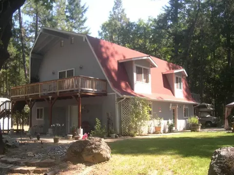 9237 Holland Loop, Cave Junction, OR 97523 photo 1
