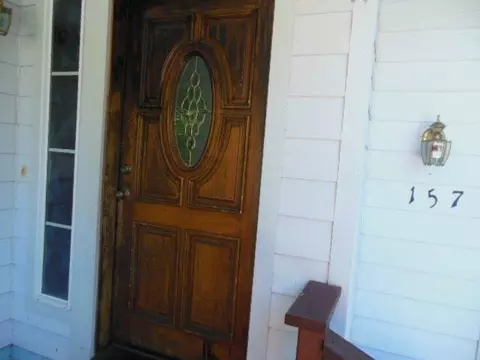 157 N Junction Ave, Cave Junction, OR 97523 photo 3