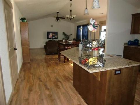 587 Barton Rd, Eagle Point, OR 97524 photo 6