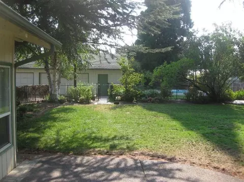 3448 Edella St, Central Point, OR 97502 photo 19