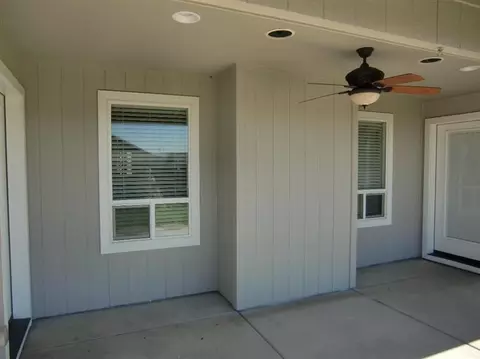637 Sheffield Dr, Eagle Point, OR 97524 photo 8