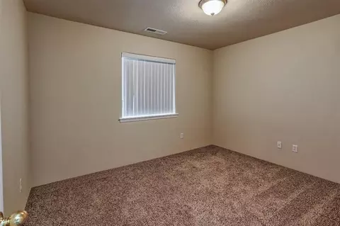 440 Freeman Rd, Central Point, OR 97502 photo 8