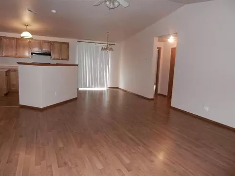 634 N Heights Dr, Eagle Point, OR 97524 photo 8