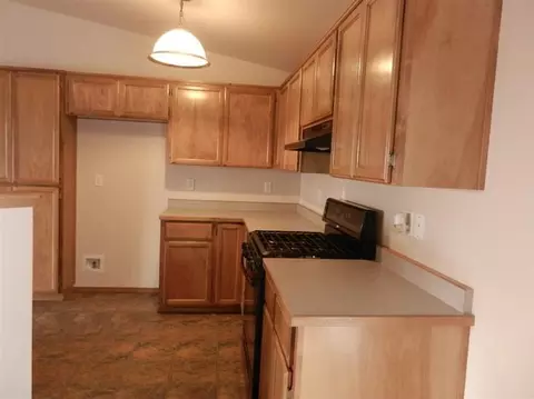 634 N Heights Dr, Eagle Point, OR 97524 photo 5
