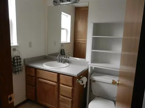 634 N Heights Dr, Eagle Point, OR 97524 photo 12