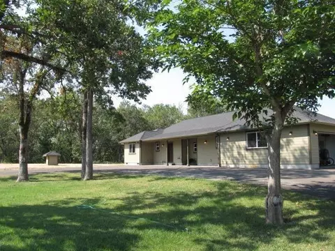 985 Riley Rd, Eagle Point, OR 97524 photo 5