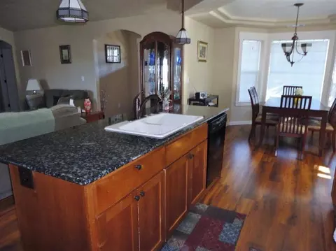 657 Sheffield Dr, Eagle Point, OR 97524 photo 7