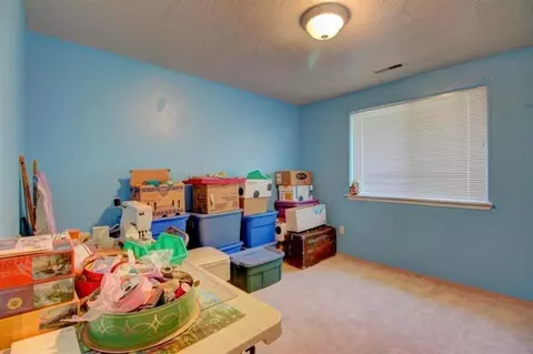100 Samuel Ln, Phoenix, OR 97535 photo 19