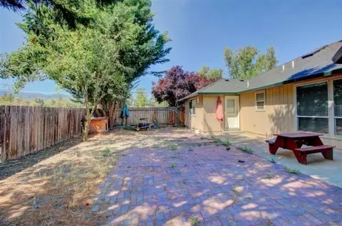 100 Samuel Ln, Phoenix, OR 97535 photo 22