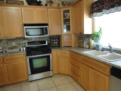 68 Pineridge Ln, Eagle Point, OR 97524 photo 10