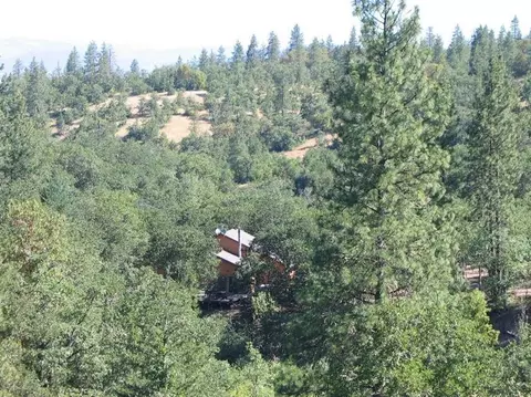 1105 Alpine Rd, Eagle Point, OR 97524 photo 6