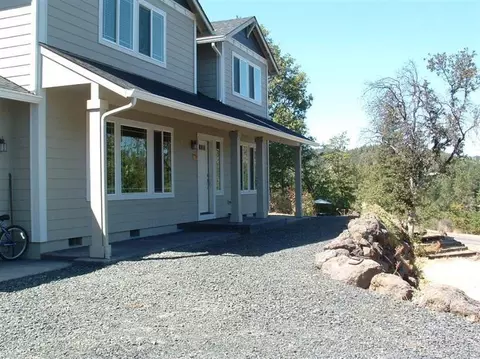 1991 Crowfoot Rd, Eagle Point, OR 97524 photo 14