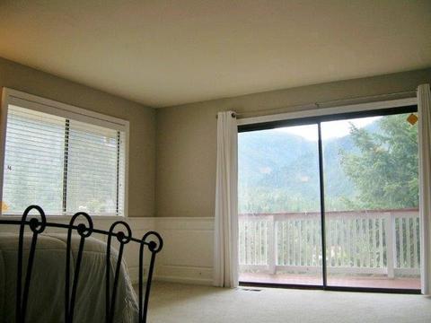 1718 Wetherbee, Grants Pass, OR 97527 photo 28
