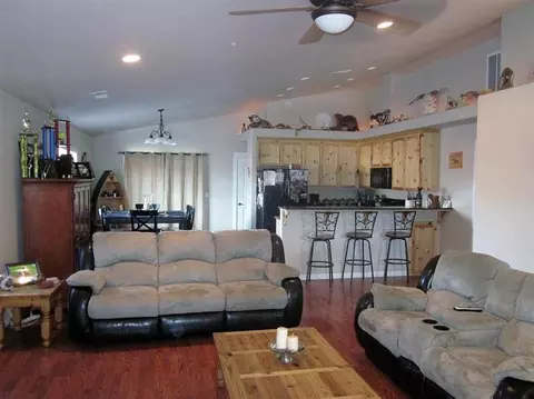 498 Sienna Hills Dr, Eagle Point, OR 97524 photo 4