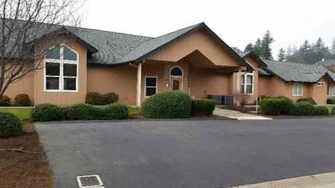 237 Red Cedar Ln, Cave Junction, OR 97523 photo 4