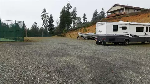 237 Red Cedar Ln, Cave Junction, OR 97523 photo 5