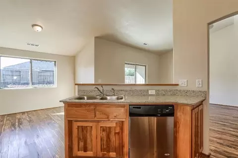 637 Nottingham Ter, Eagle Point, OR 97524 photo 7