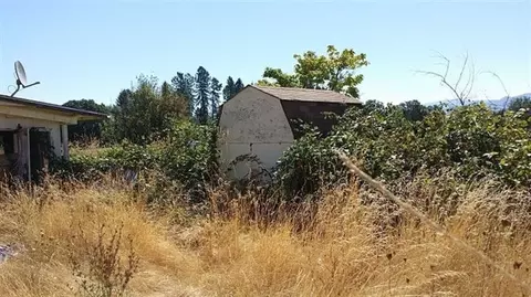 897 Gunnell Rd, Grants Pass, OR 97526 photo 10