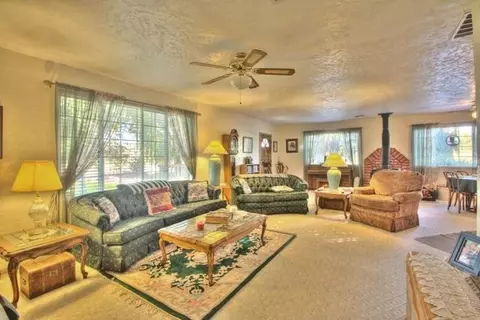 2195 Ball Rd, Eagle Point, OR 97524 photo 9