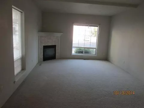 659 Shadow Way, Central Point, OR 97502 photo 3