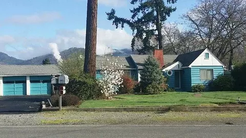 1120 E Park St, Grants Pass, OR 97527 photo 24