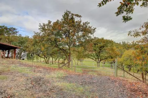 597 Worthington Rd, Eagle Point, OR 97524 photo 17