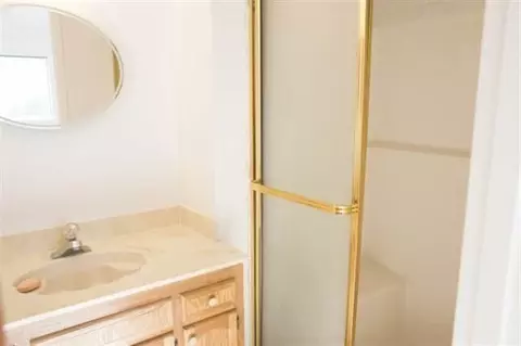 111 S Rose St, Phoenix, OR 97535 photo 5