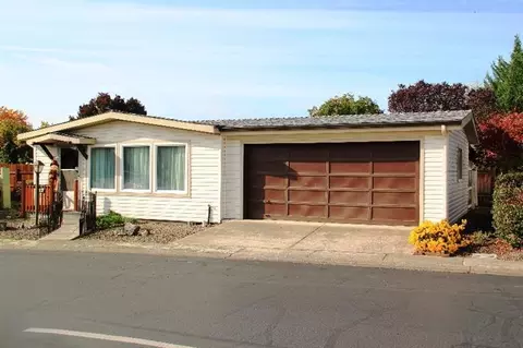 555 Freeman Rd #12, Central Point, OR 97502 photo 3