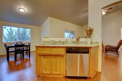 539 N Heights Dr, Eagle Point, OR 97524 photo 16