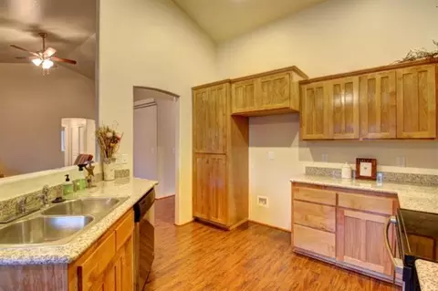539 N Heights Dr, Eagle Point, OR 97524 photo 17