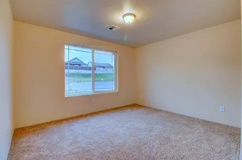 539 N Heights Dr, Eagle Point, OR 97524 photo 30