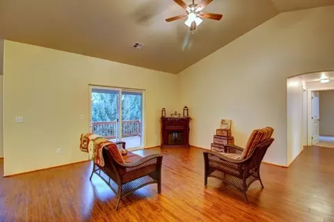 539 N Heights Dr, Eagle Point, OR 97524 photo 22