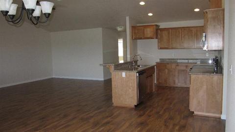 551 N Heights Dr, Eagle Point, OR 97524 photo 12