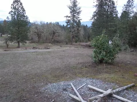 262 Gunnell Rd, Grants Pass, OR 97526 photo 5