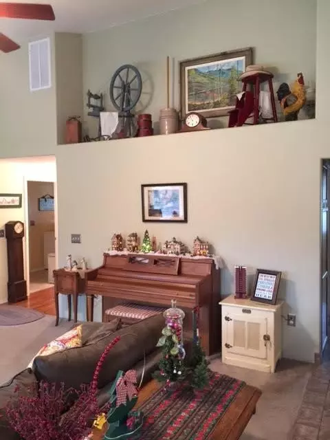 554 Crystal, Eagle Point, OR 97524 photo 22