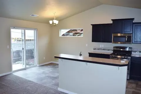 908 Pendleton Dr, Medford, OR 97501 photo 25