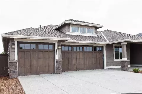 17 Oak Hills Ct, Eagle Point, OR 97524 photo 2