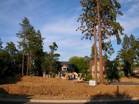 42 Crestview Ct, Eagle Point, OR 97524 photo 1