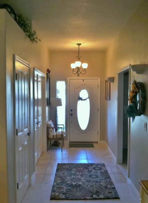 954 Black Wolf Ln, Eagle Point, OR 97524 photo 5