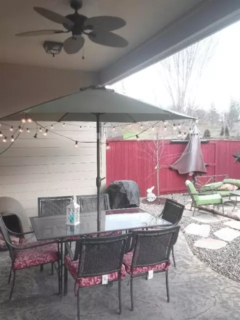 954 Black Wolf Ln, Eagle Point, OR 97524 photo 26