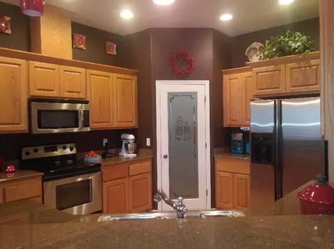 954 Black Wolf Ln, Eagle Point, OR 97524 photo 16