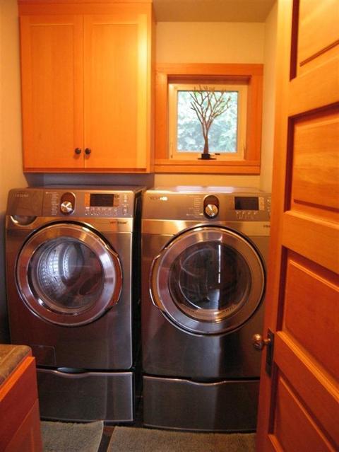 231 Gresham, Ashland, OR 97520 photo 13