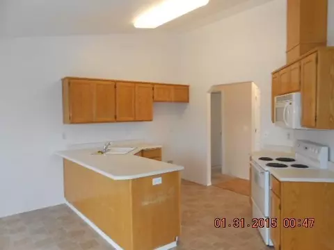 1139 Coachman Dr, Central Point, OR 97502 photo 4