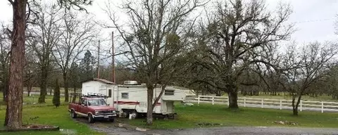 6690 Downing Rd, Central Point, OR 97502 photo 4