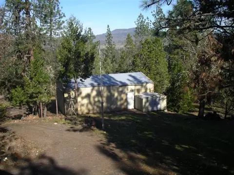 605 Crescent Dr, Eagle Point, OR 97524 photo 6