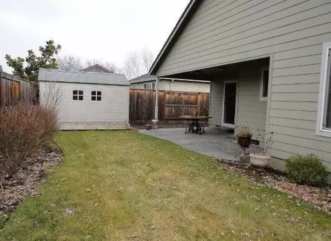 953 Black Wolf Ln, Eagle Point, OR 97524 photo 17